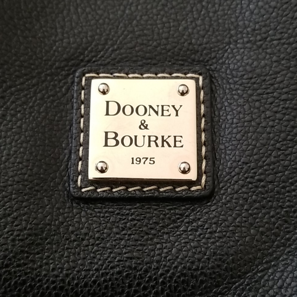Dooney & Bourke shoulder bag - Picture 2 of 6